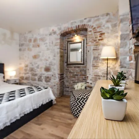 Carera Deluxe Rovinj