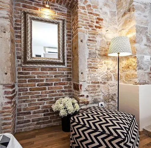 Carera Deluxe Lejlighed