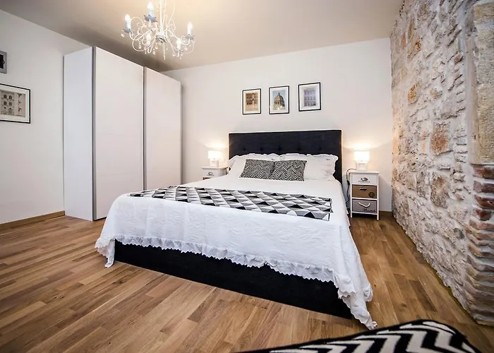 Carera Deluxe Lejlighed *