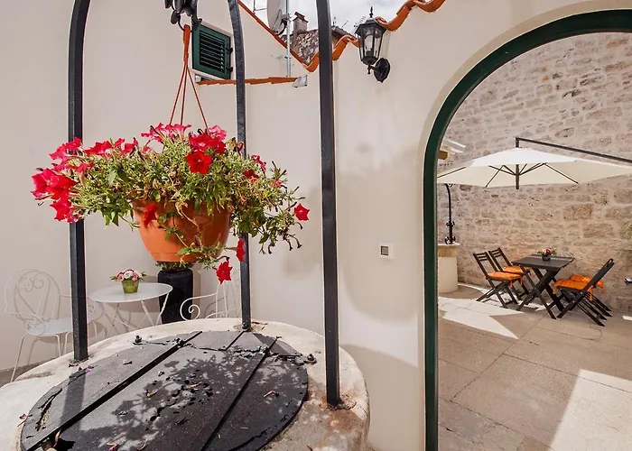 Lejlighed Carera Deluxe