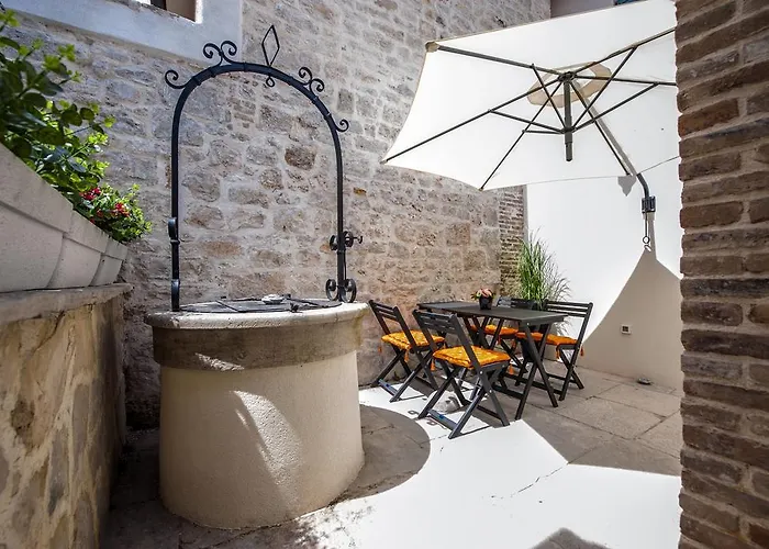 Carera Deluxe Lejlighed